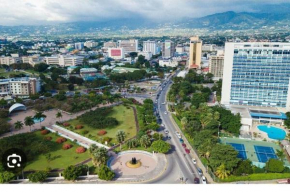 New Kingston central location gated